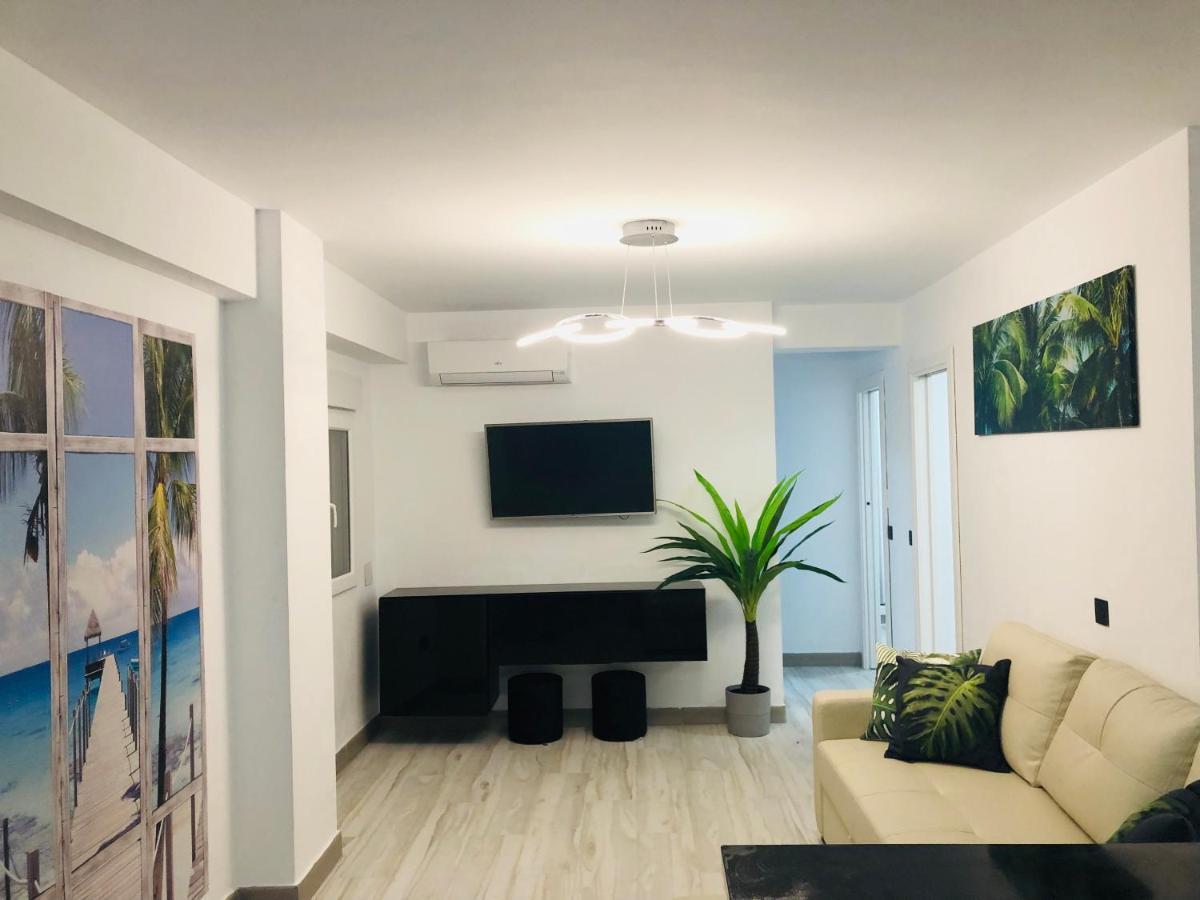 Apartamento Fabrynne Beach Málaga Eksteriør bilde