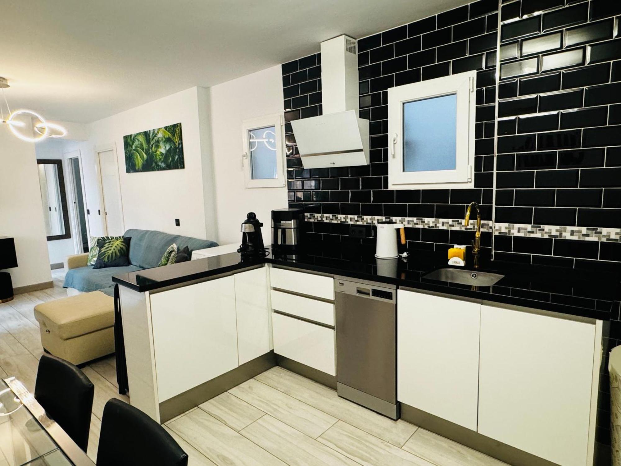 Apartamento Fabrynne Beach Málaga Eksteriør bilde